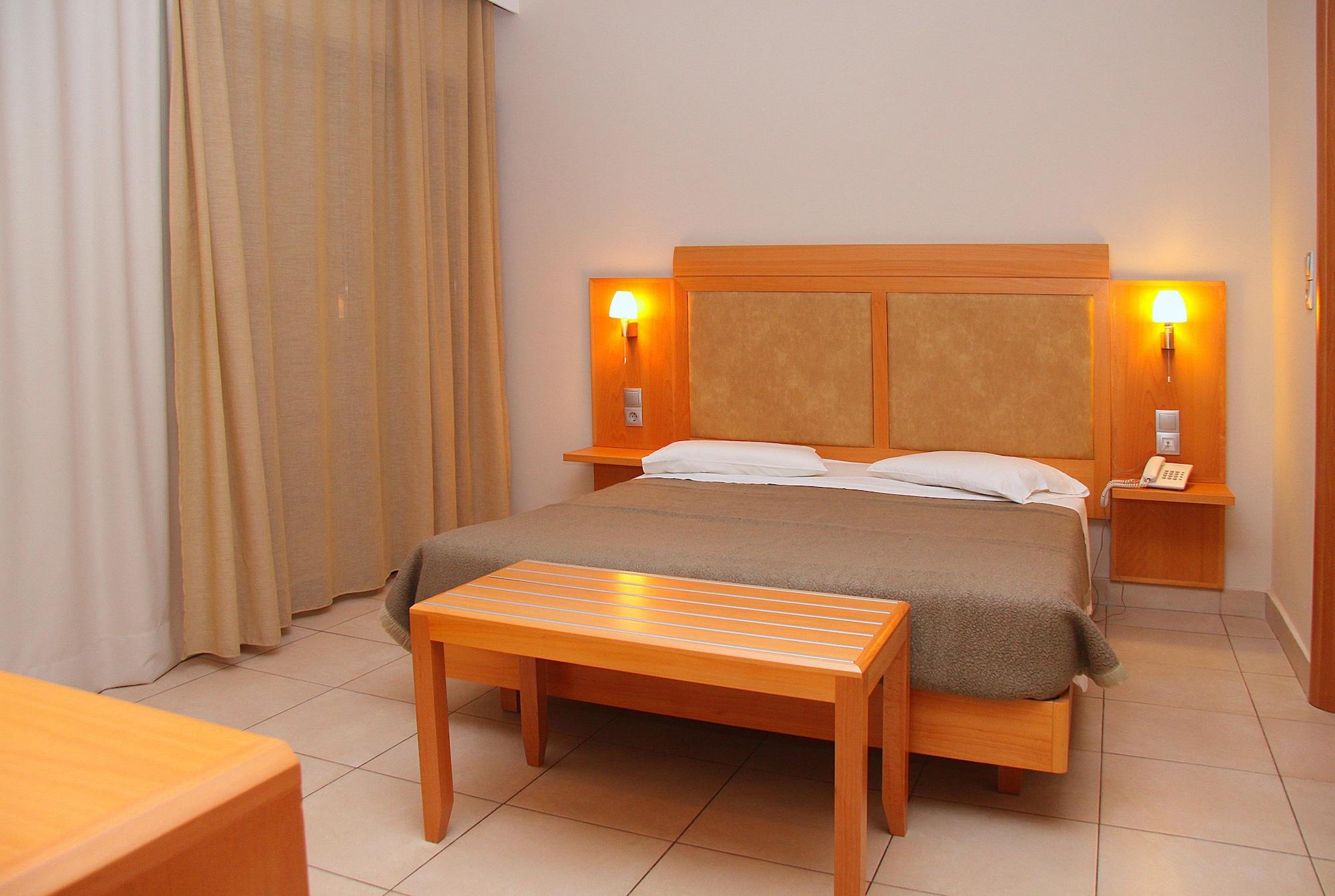 Saint Constantine Hotel Cos Habitación foto